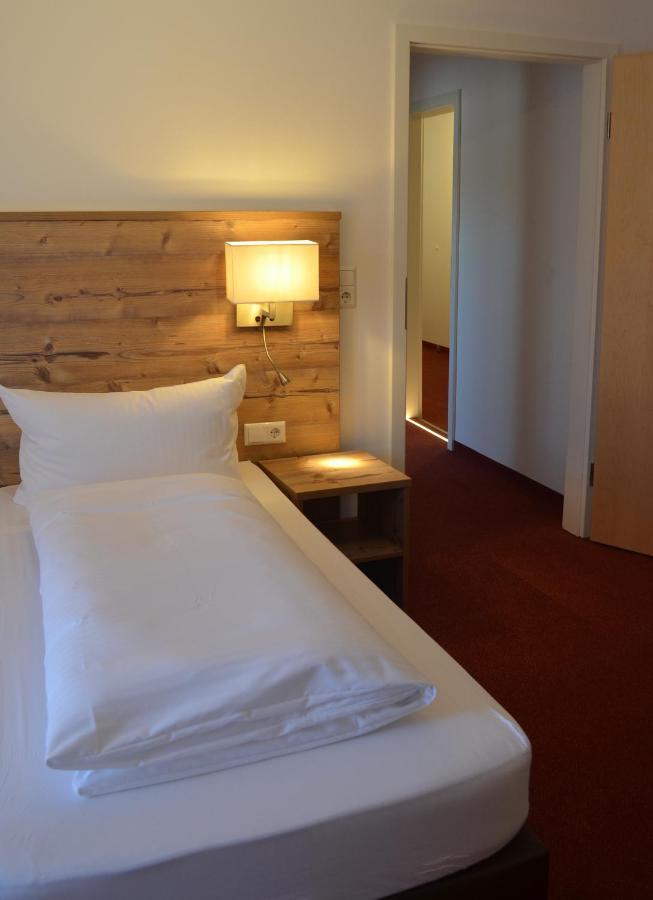 Hotel Zum Goldenen Mann Rastatt Ngoại thất bức ảnh