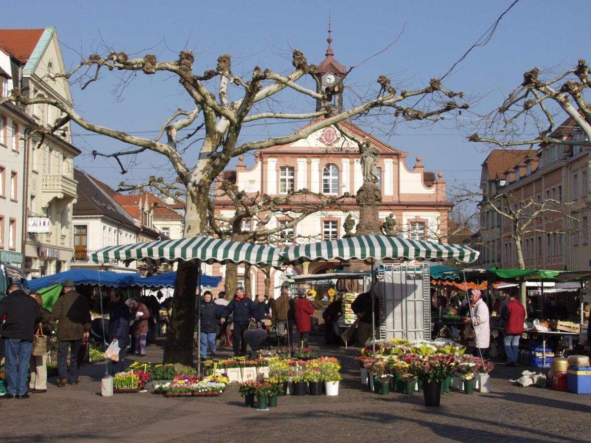 Hotel Zum Goldenen Mann Rastatt Ngoại thất bức ảnh