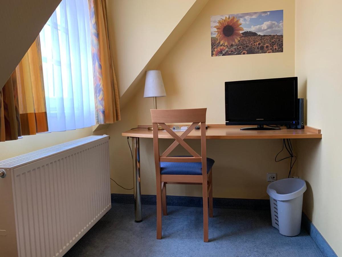 Hotel Zum Goldenen Mann Rastatt Ngoại thất bức ảnh